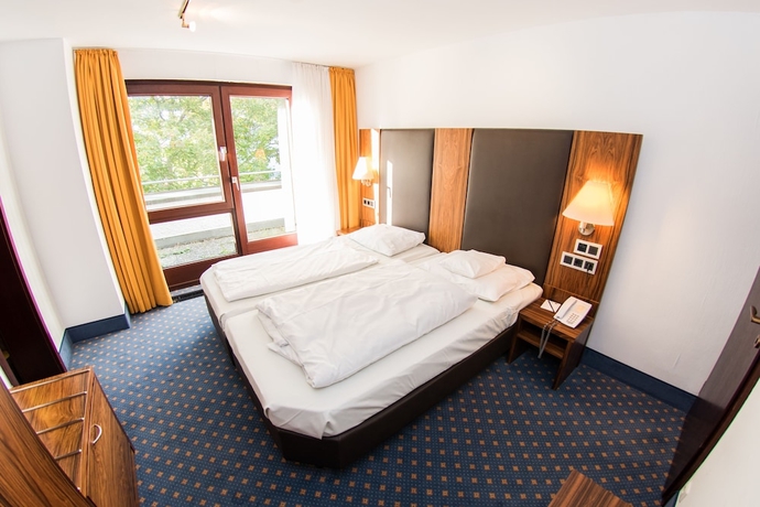 Imagen de la habitación del Hotel Luna Inn Stuttgart City. Foto 7