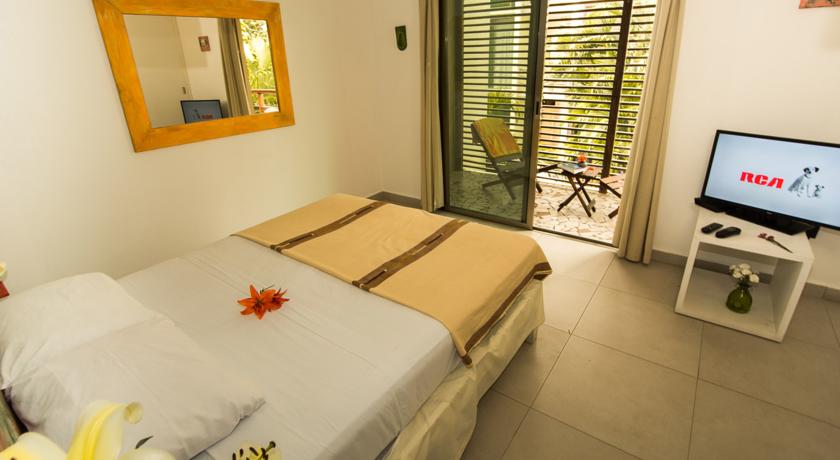 Imagen de la habitación del Hotel Luna Llena. Foto 4