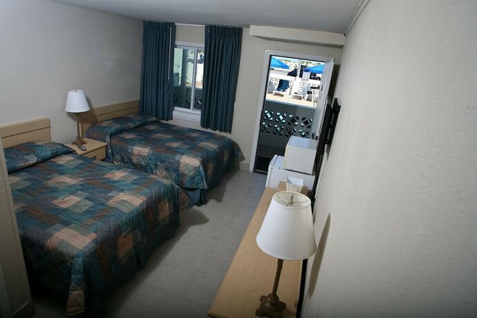 Imagen de la habitación del Hotel Luna Mar Motel. Foto 16