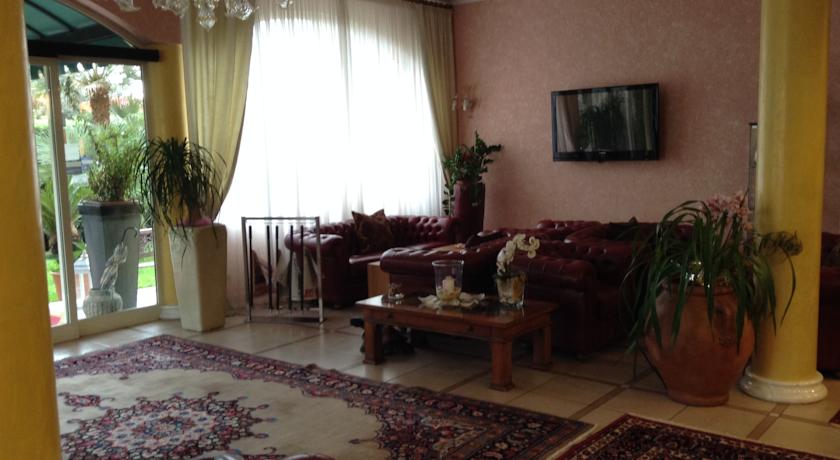 Imagen general del Hotel Luna, Marina di Massa. Foto 3