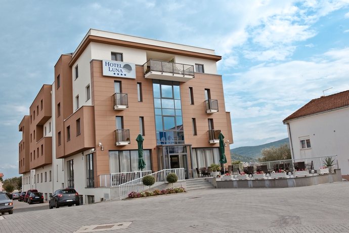 Imagen general del Hotel Luna, Medjugorje. Foto 1