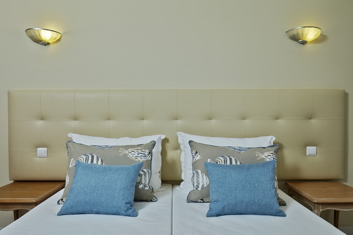 Imagen de la habitación del Hotel Luna Miramar Club. Foto 4