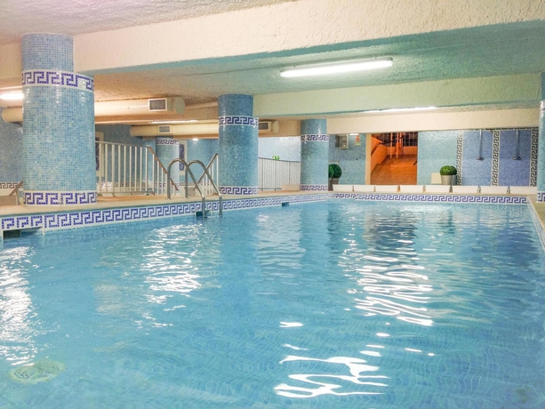 Imagen de la piscina del Hotel Luna Miramar Club. Foto 15