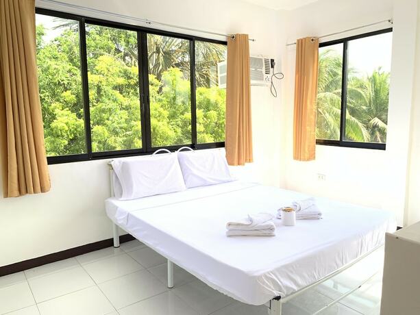 Imagen general del Hotel Luna Oslob Travellers Inn. Foto 2
