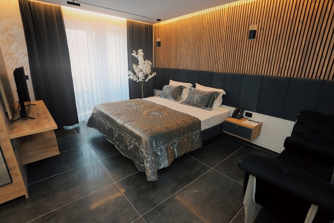 Imagen de la habitación del Hotel Luna, Prizren. Foto 2