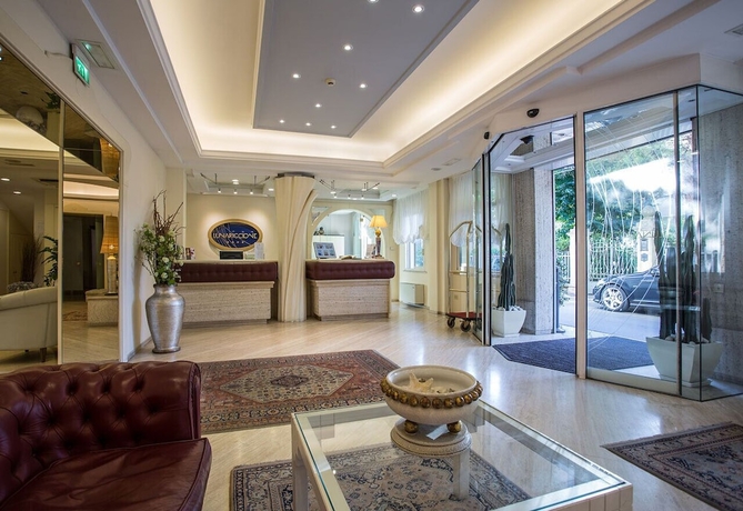 Imagen de los interiores del Hotel Luna Riccione Aqua Spa - Adults Only. Foto 19