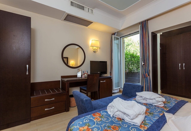 Imagen de la habitación del Hotel Luna Riccione Aqua Spa - Adults Only. Foto 18