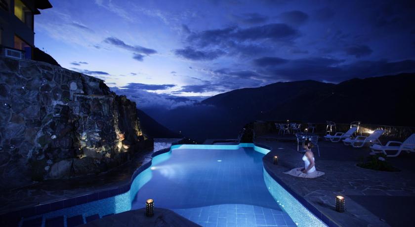 Imagen de los exteriores del Hotel Luna Runtun. Foto 7