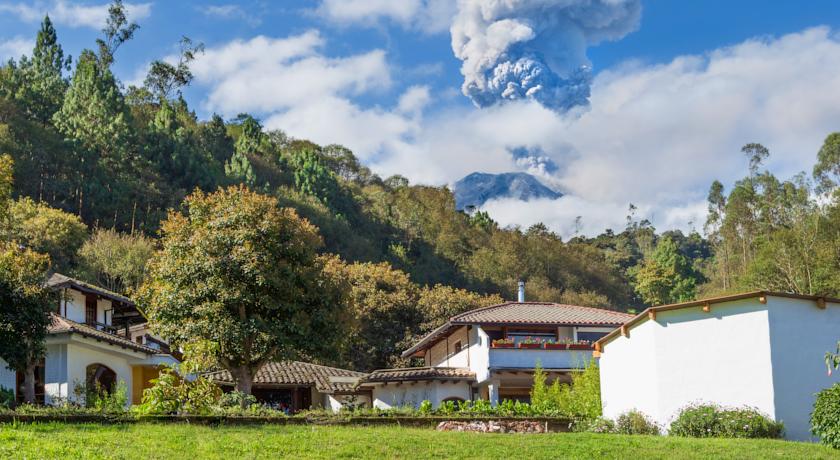 Imagen de los exteriores del Hotel Luna Runtun. Foto 8