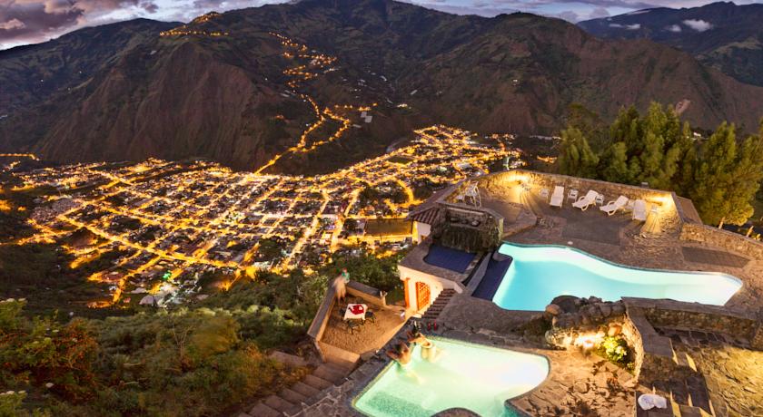 Imagen de los exteriores del Hotel Luna Runtun. Foto 9