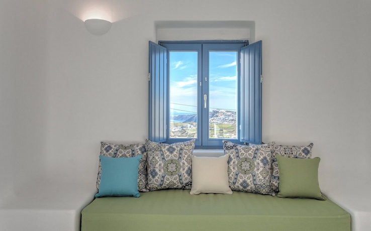Imagen de los interiores del Hotel Luna Santorini Suites. Foto 14