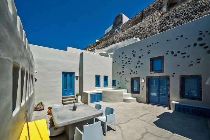 Imagen de los interiores del Hotel Luna Santorini Suites. Foto 15