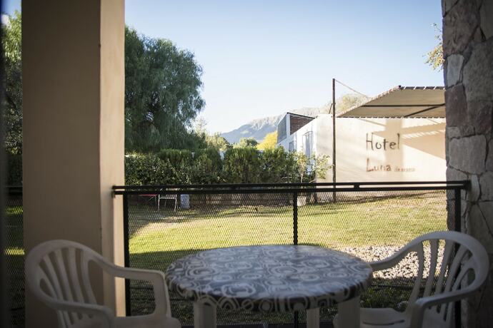 Imagen de la habitación del Hotel Luna Serrana. Foto 27