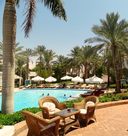 Imagen de la piscina del Hotel Luna Sharm. Foto 14