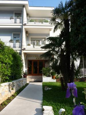 Imagen general del Hotel Luna, Sirmione. Foto 2