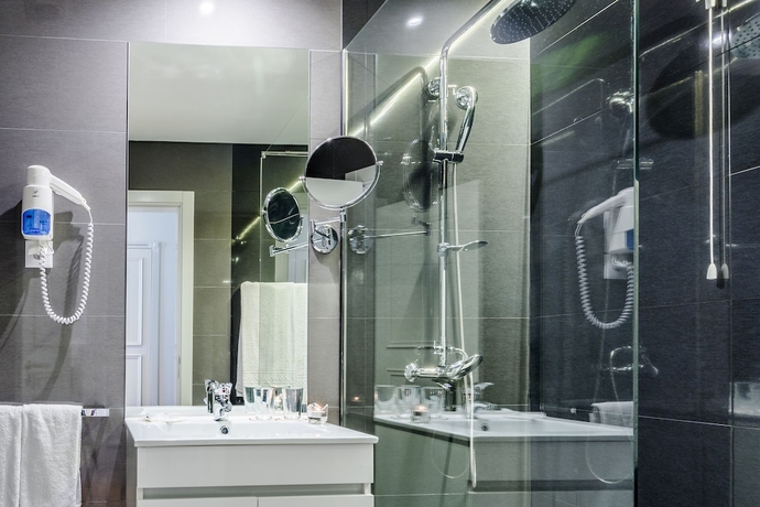 Imagen de la habitación del Hotel Luna Turismo. Foto 3