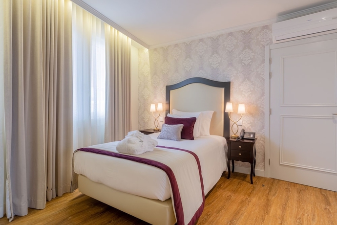 Imagen de la habitación del Hotel Luna Turismo. Foto 4