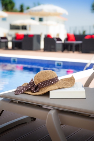 Imagen de la piscina del Hotel Luna Turismo. Foto 17