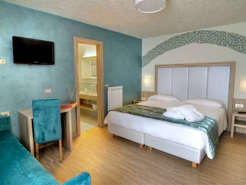 Imagen de la habitación del Hotel Luna Wellness. Foto 6