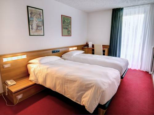 Imagen de la habitación del Hotel Luna Wellness. Foto 9