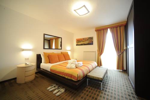 Imagen de la habitación del Hotel Luna Wellness. Foto 10