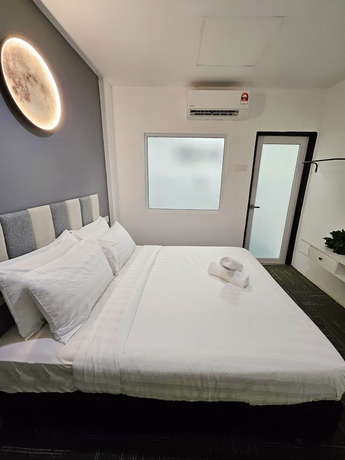 Imagen de la habitación del Hotel Luna by Moonknight. Foto 15