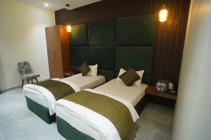Imagen de la habitación del Hotel Lunar Stays. Foto 14