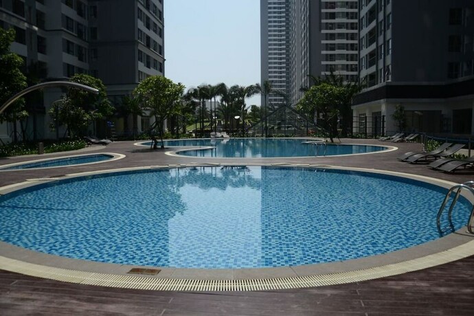 Imagen de la piscina del Hotel Luna's Splendid Home. Foto 21