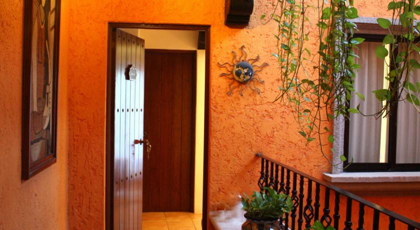 Imagen de los interiores del Hotel Lunata - Near Playa Del Carmen Main Beach. Foto 8