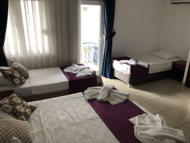 Imagen de la habitación del Hotel Lunay. Foto 8