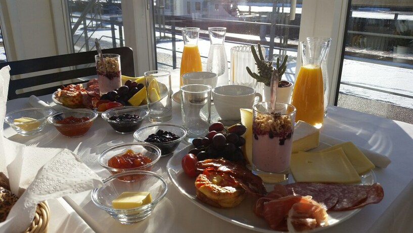 Imagen del bar/restaurante del Hotel Lunds. Foto 11