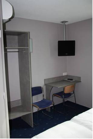 Imagen de la habitación del Hotel Lune Etoile La Pardieu. Foto 4