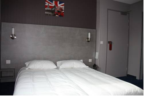 Imagen de la habitación del Hotel Lune Etoile La Pardieu. Foto 5