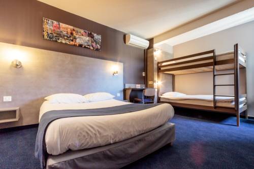 Imagen de la habitación del Hotel Lune Etoile La Pardieu. Foto 11