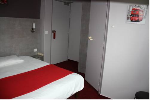Imagen de la habitación del Hotel Lune Etoile La Pardieu. Foto 12