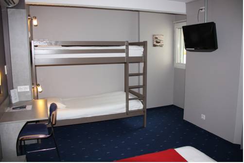 Imagen de la habitación del Hotel Lune Etoile La Pardieu. Foto 14