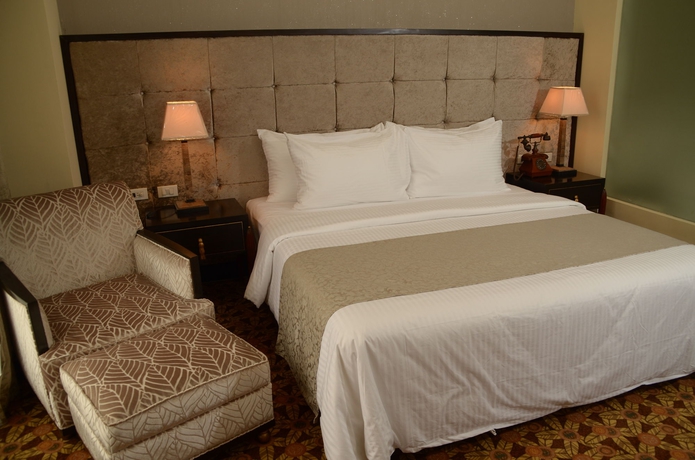 Imagen de la habitación del Hotel Luneta. Foto 3