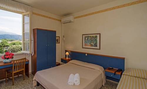 Imagen de la habitación del Hotel Lungomare, Lido Di Camaiore. Foto 1