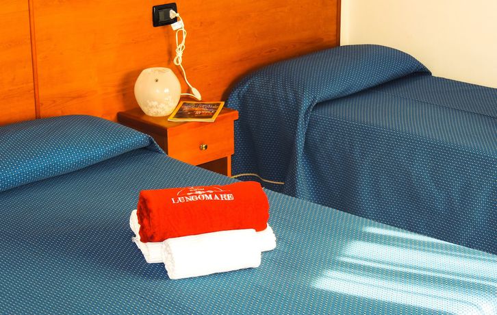 Imagen de la habitación del Hotel Lungomare, Reggio di Calabria. Foto 2