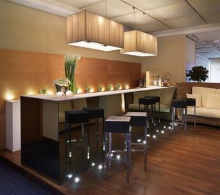 Imagen del bar/restaurante del Hotel Lungomare, Riccione. Foto 2