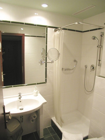 Imagen de la habitación del Hotel Lunik. Foto 2