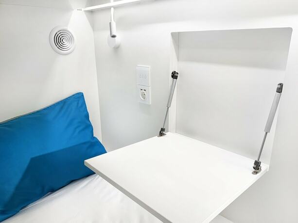 Imagen de la habitación del Hotel Lunohod Capsule Hostel. Foto 13