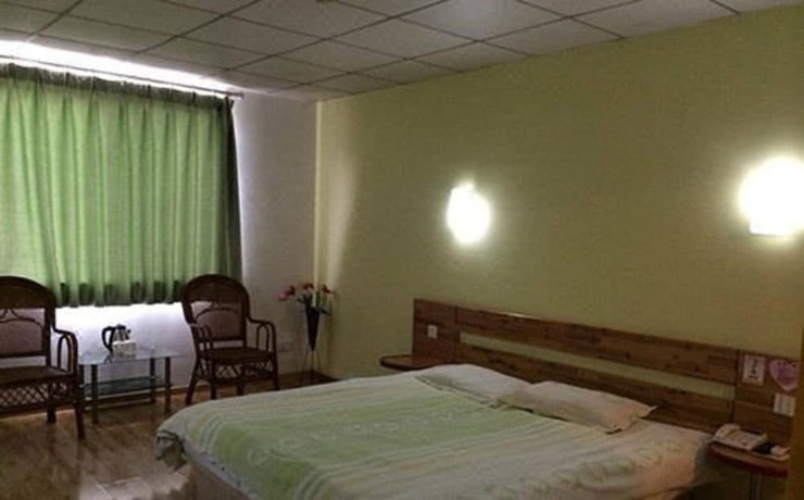 Imagen de la habitación del Hotel Luoya Fengqing. Foto 4