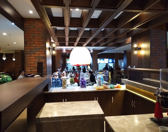 Imagen del bar/restaurante del Hotel Luoyang New Friendship. Foto 2