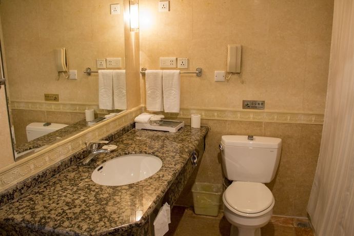 Imagen de la habitación del Hotel Luoyang Peony. Foto 8