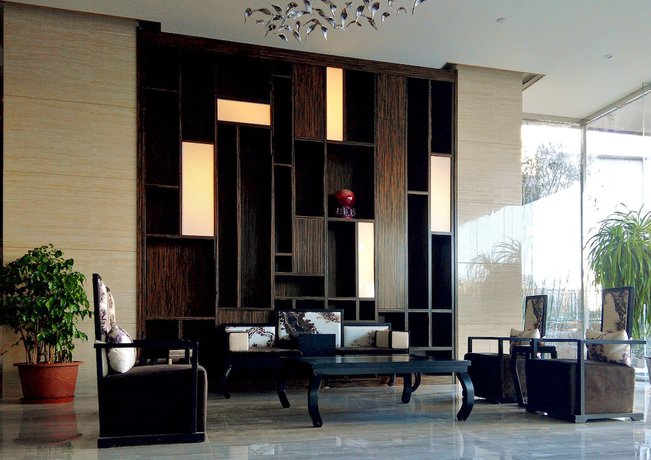 Imagen de los interiores del Hotel Luoyang Yihe. Foto 16