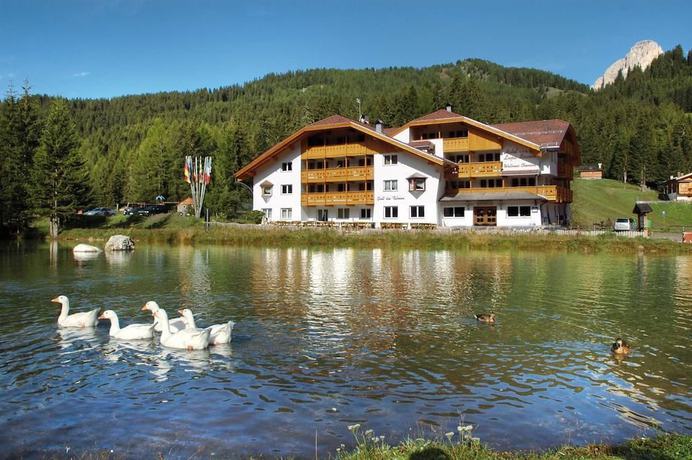 Imagen general del Hotel Lupo Bianco Wellness and Walking. Foto 2