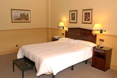 Imagen de la habitación del Hotel Lurgorri. Foto 3