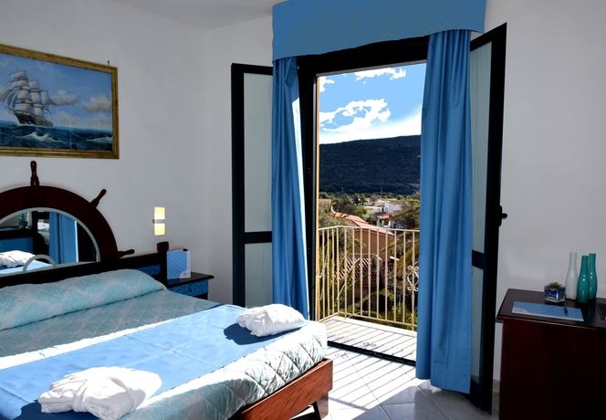 Imagen de la habitación del Hotel Lu&rsquo; Maladroxia. Foto 12