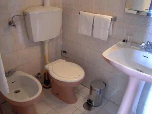 Imagen de la habitación del Hotel Lusa Atenas. Foto 3